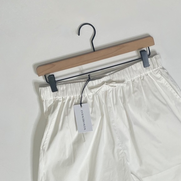 NWT!! WEWOREWHAT Tie Waist Shorts White Poplin Pockets Elastic Waist Large - Picture 4 of 16
